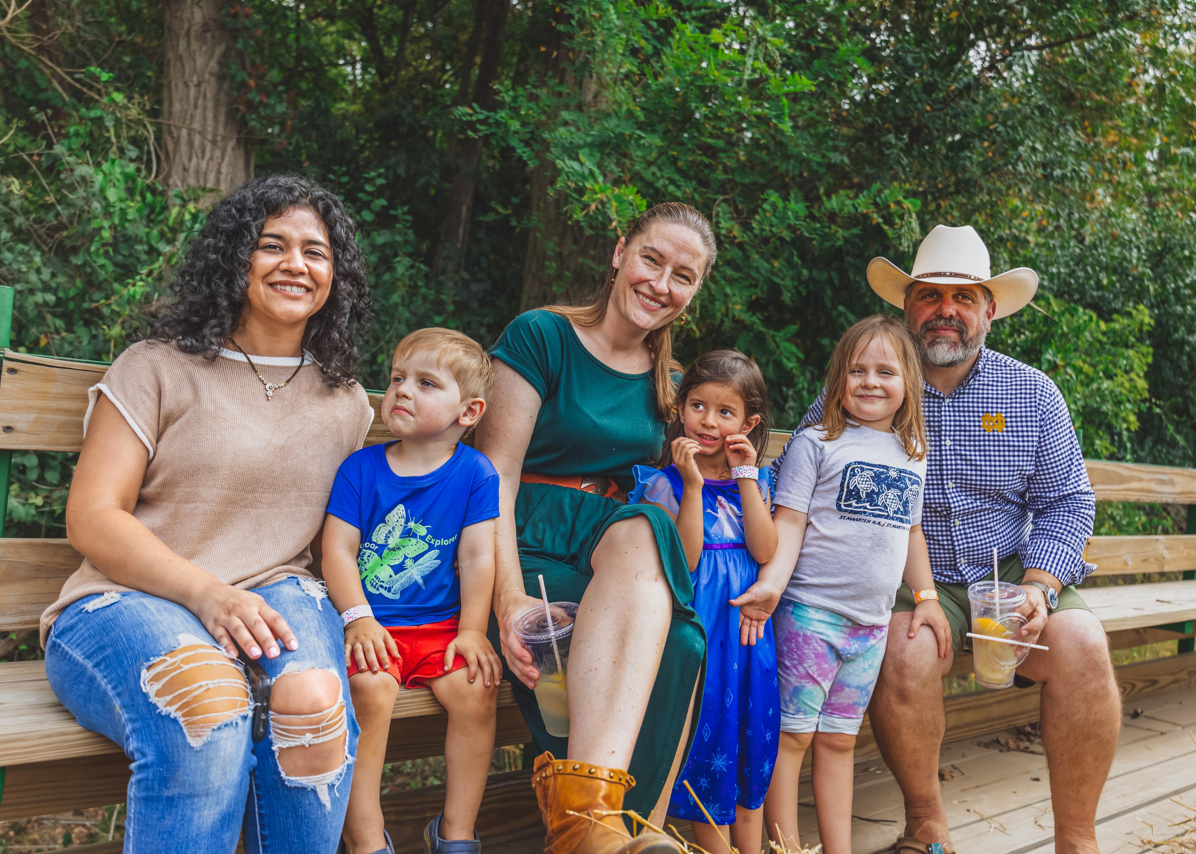Mastering the Art of Family Portraits: A Comprehensive Guide for a Memorable Photo Session